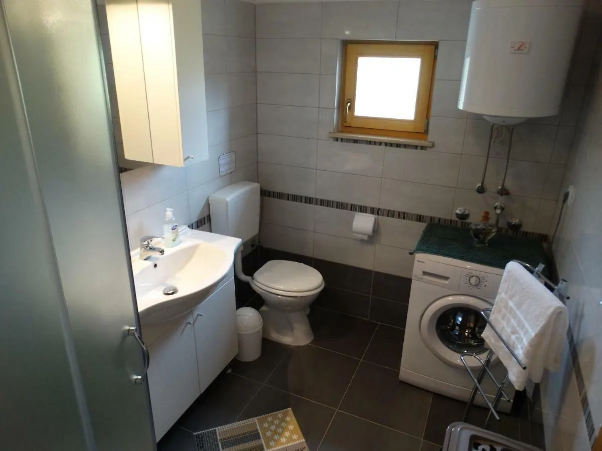 Villa Kuca Renata Pula 0*,